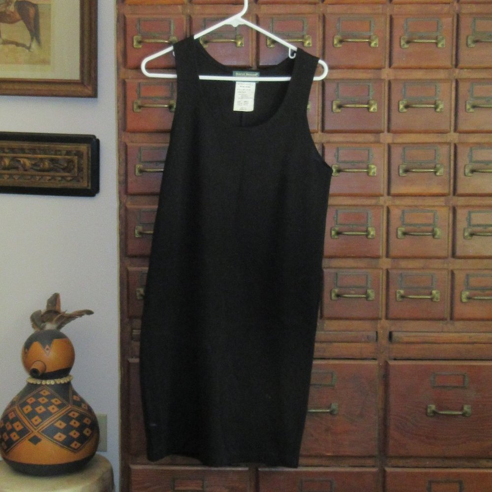 Small Petite Black Knit Sleeveless Dress